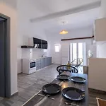 Апартаменты Sterna House *