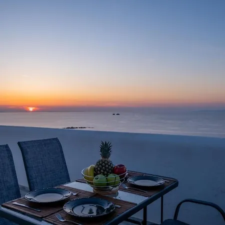 Sterna House Apartment Parasporos