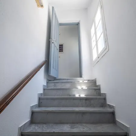 Sterna House Parasporos