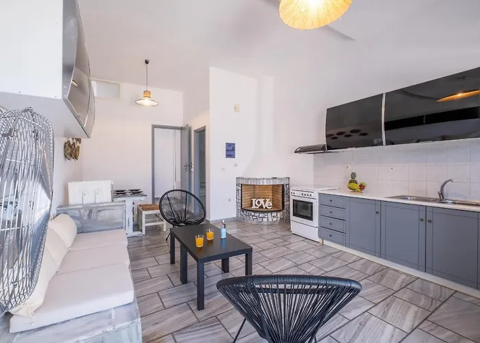 Appartement Sterna House Parasporos